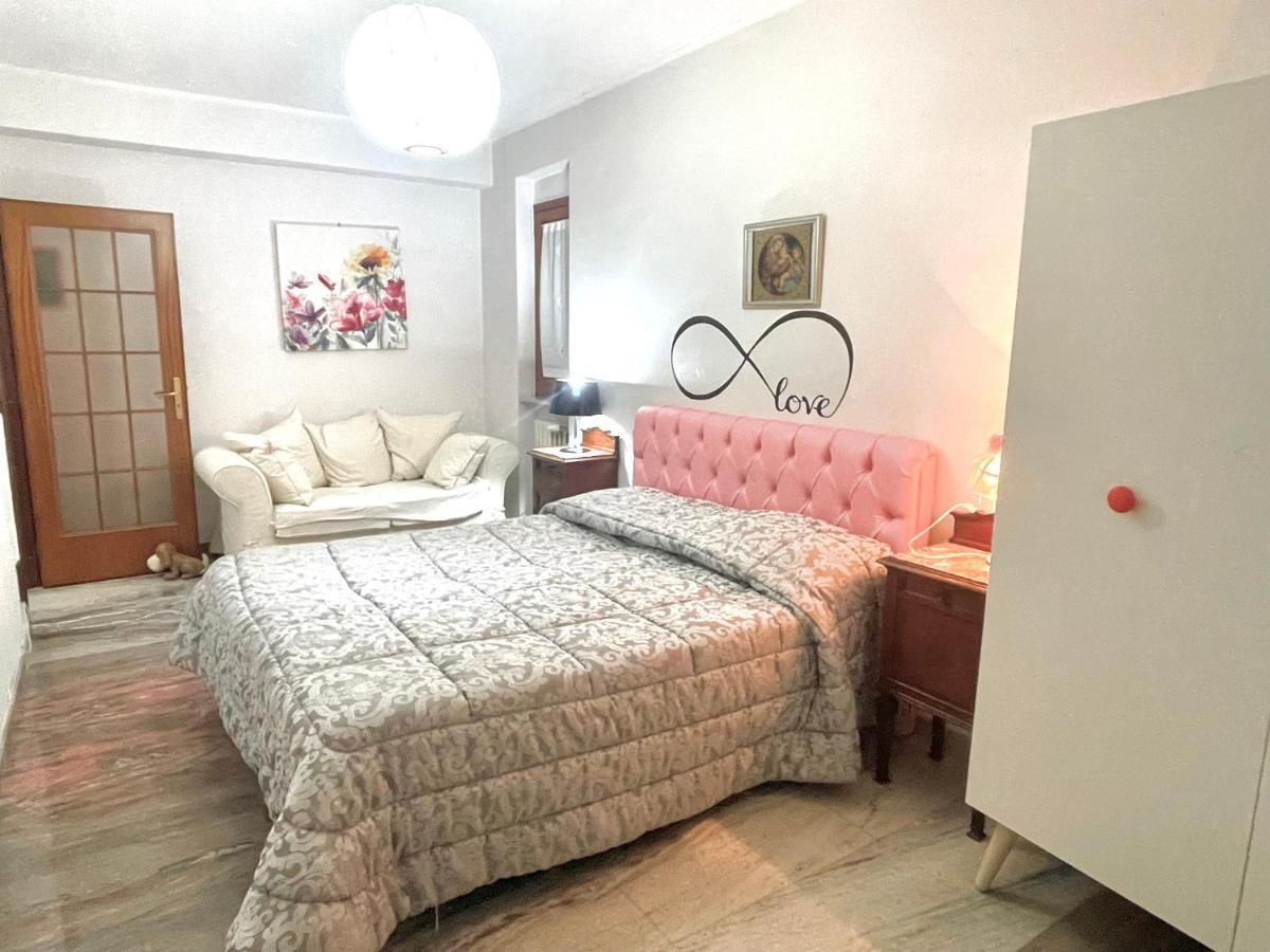 La Vie En Rose Mattinata Apartment Luaran gambar