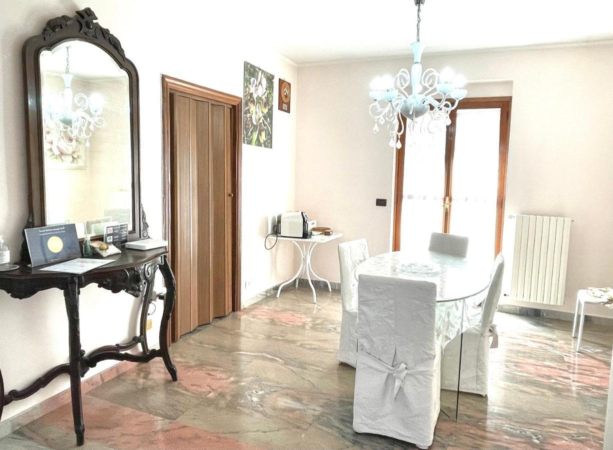 La Vie En Rose Mattinata Apartment Luaran gambar